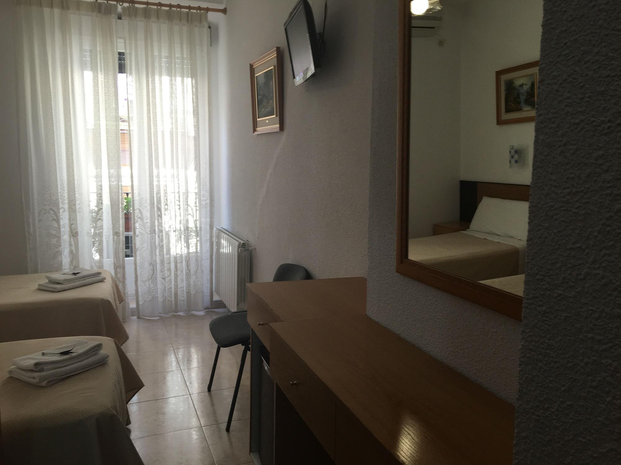 Hostal Lido Madrid Extérieur photo
