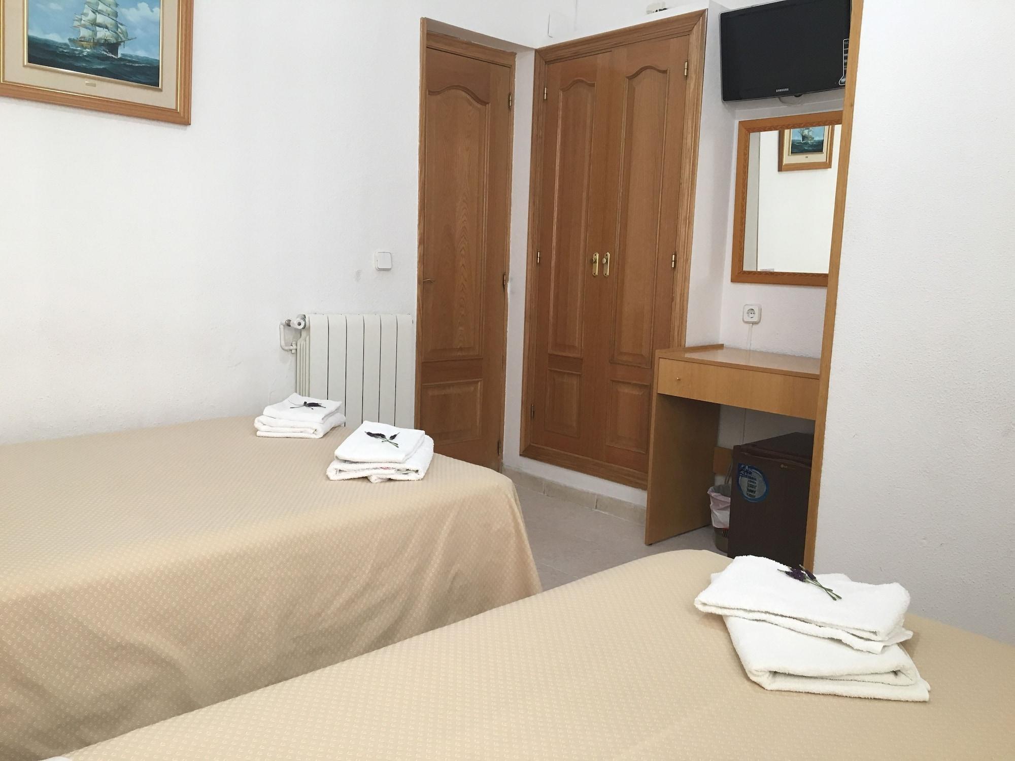 Hostal Lido Madrid Extérieur photo
