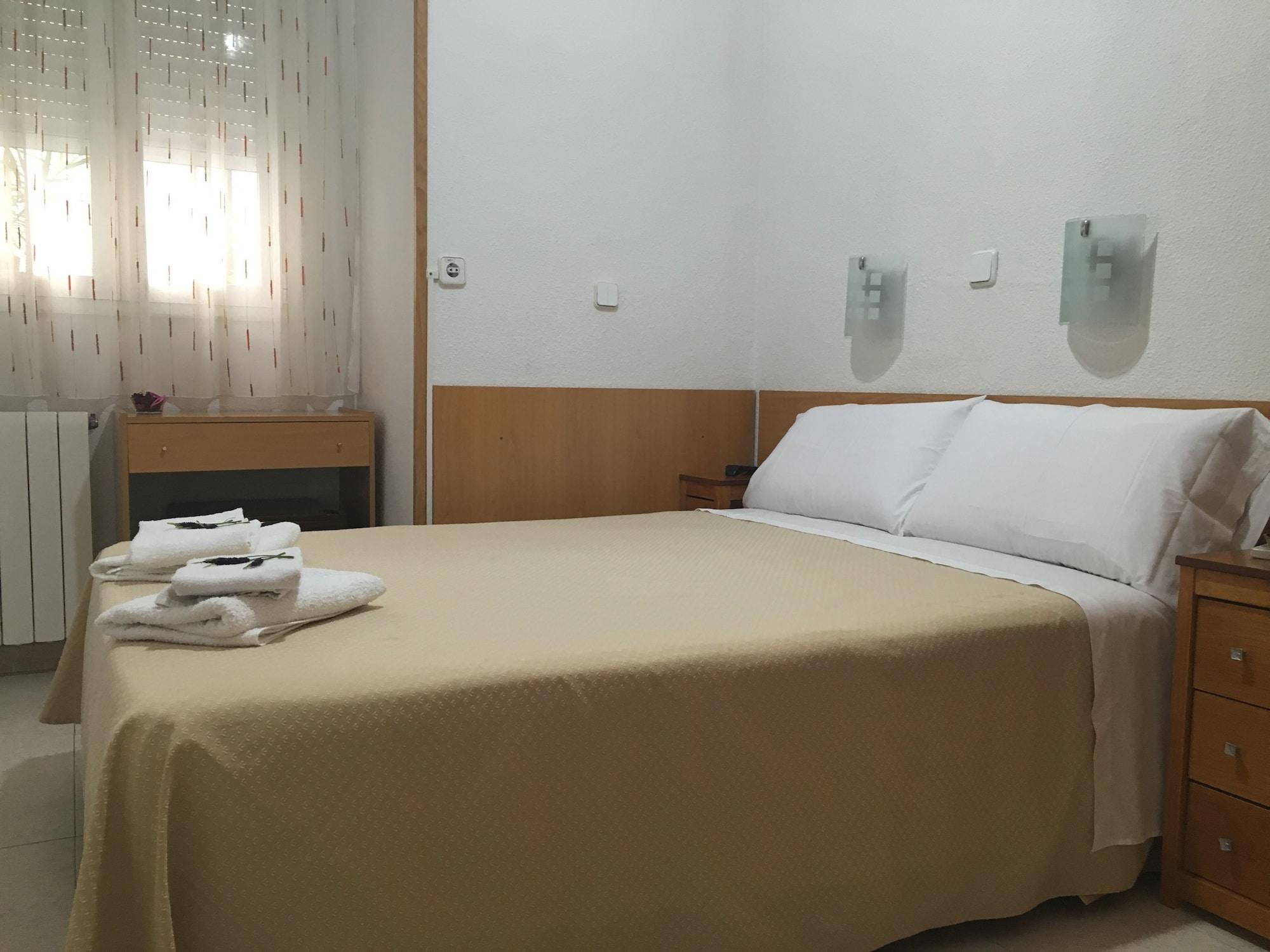 Hostal Lido Madrid Extérieur photo