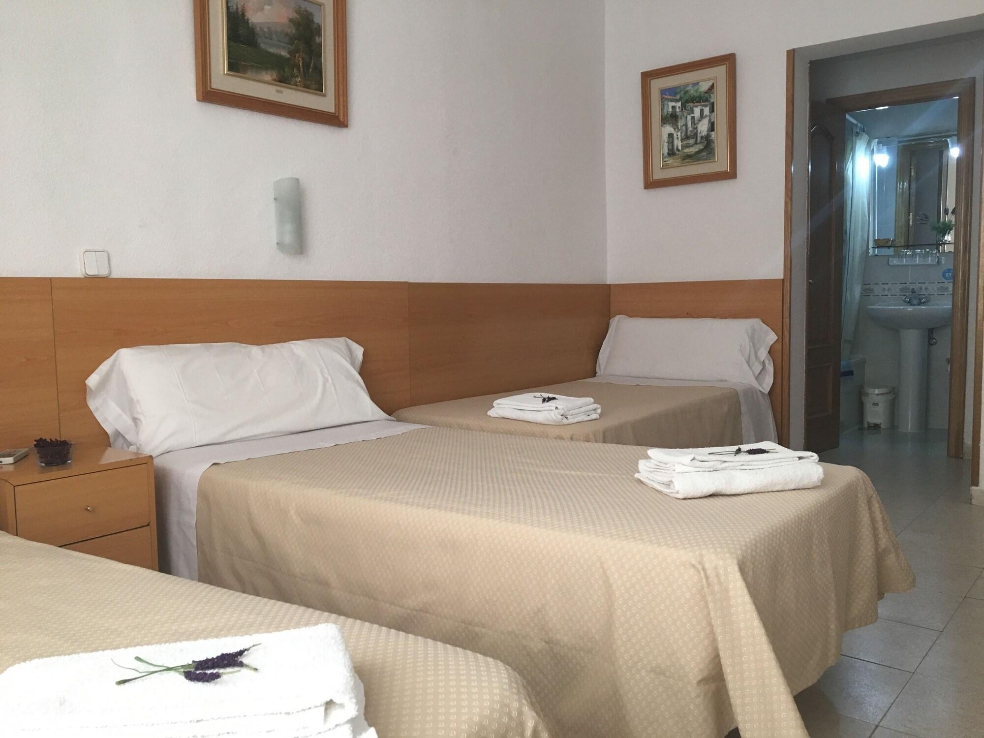 Hostal Lido Madrid Extérieur photo