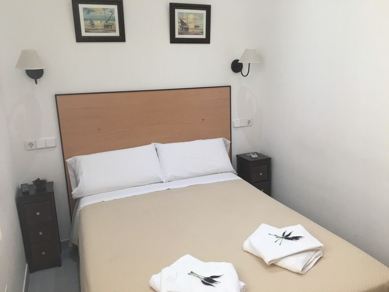 Hostal Lido Madrid Extérieur photo