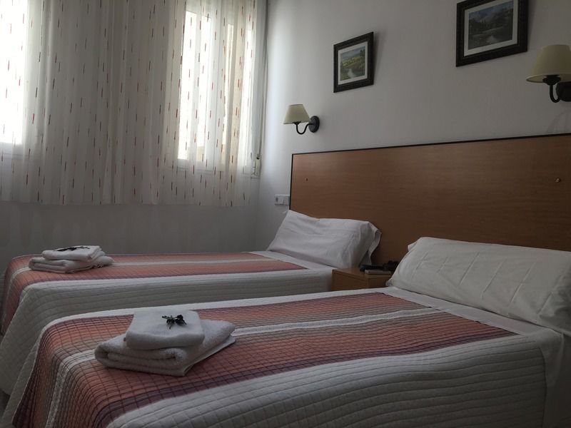 Hostal Lido Madrid Extérieur photo